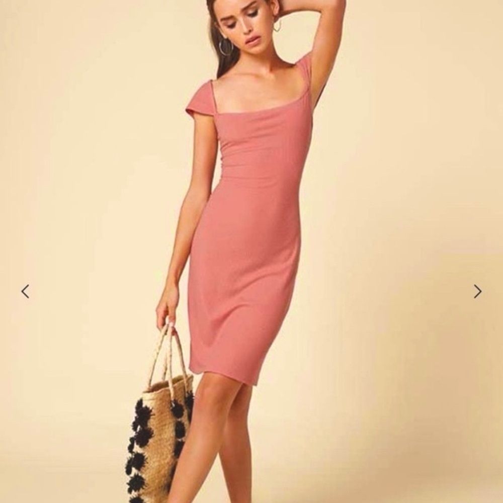 Reformation Pink Knit Knee Length Mini Dress with Cap Sleeves Size Small